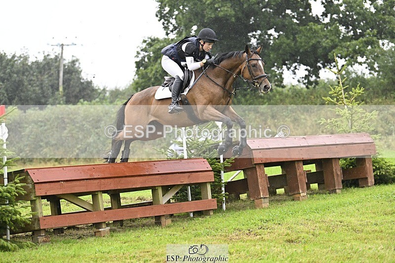 240901A-151949-10326 - 557-Sophie.Walker-ALL.ABOUT.IMAGE