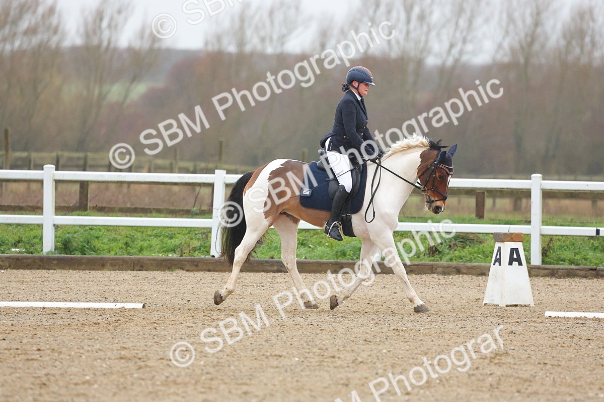 SBM_002927 - Class 6 - Novice 4
