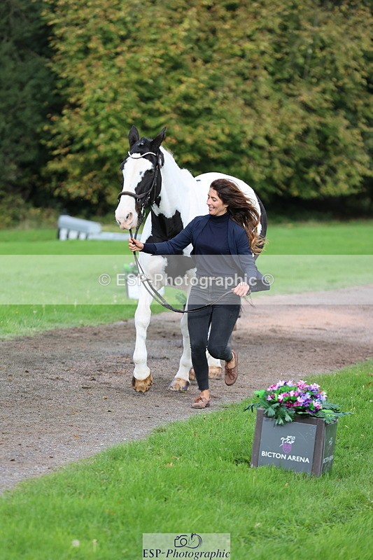 251026A-114027-25607 - F-457-Kayli.Goddard