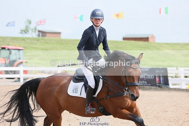 250523-152443-02452 - Cls 12 Nat Am 1.05m