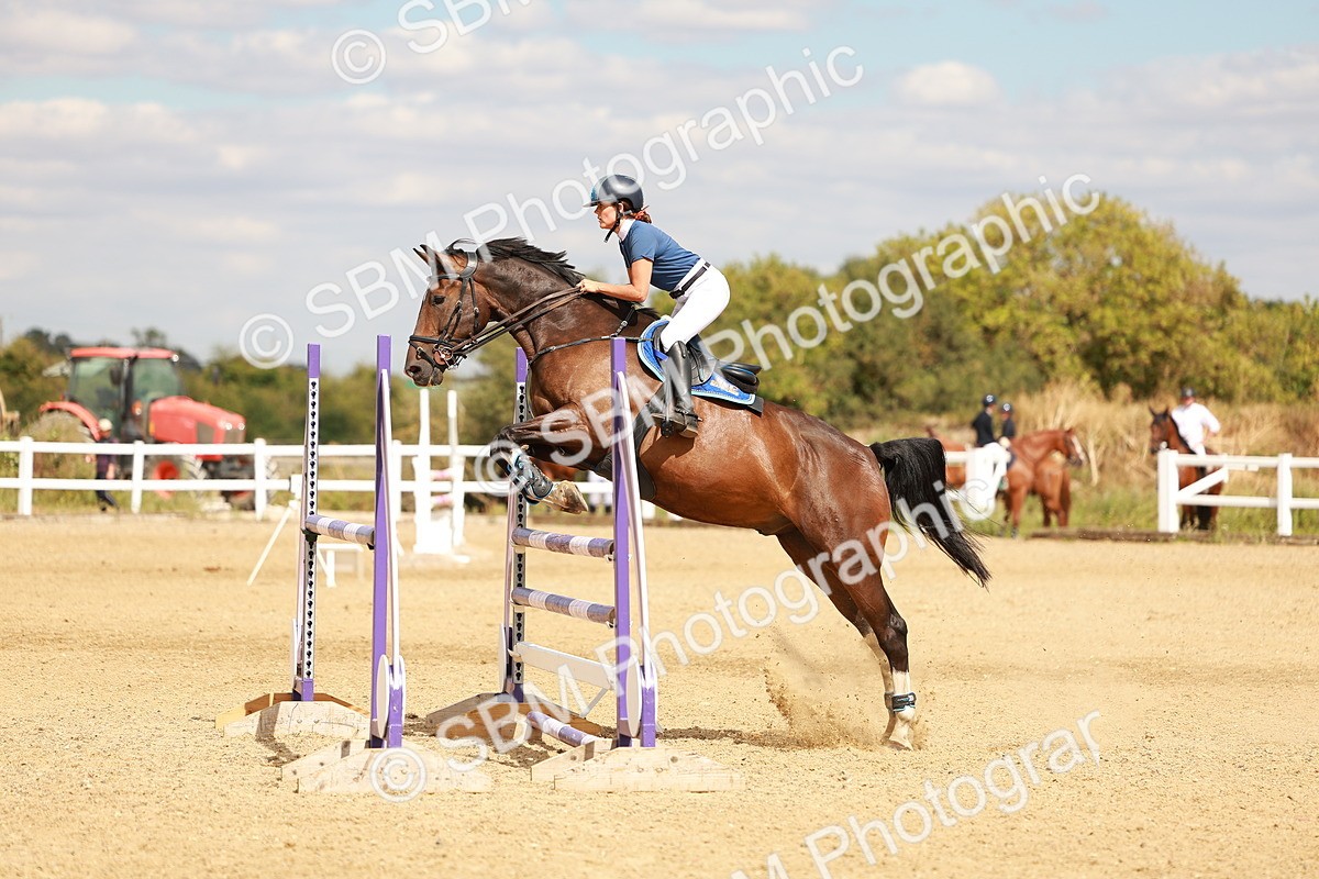 SBM_007063 - Class 4 - Senior British Newcomers - 1.10m
