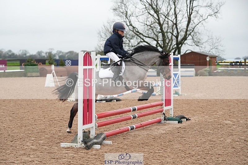 251116-095214-01437 - Cls 18 Clear Round 50cm