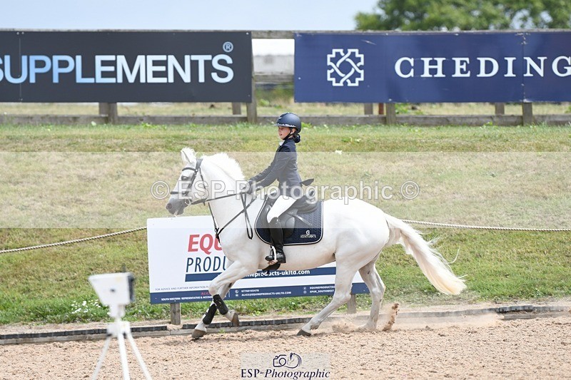 250807-132406-01151 - 80cm Round 2