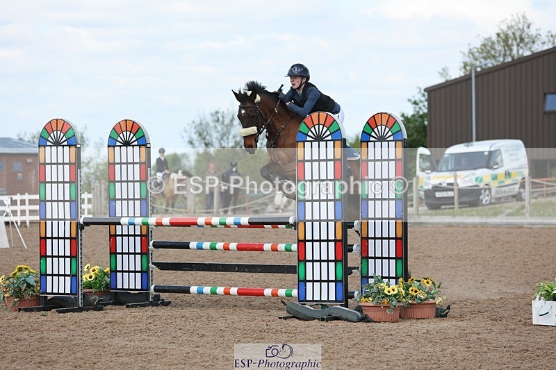 250504-124915-02607 - Cls 5 Pony Foxhunter and 1.10m Open