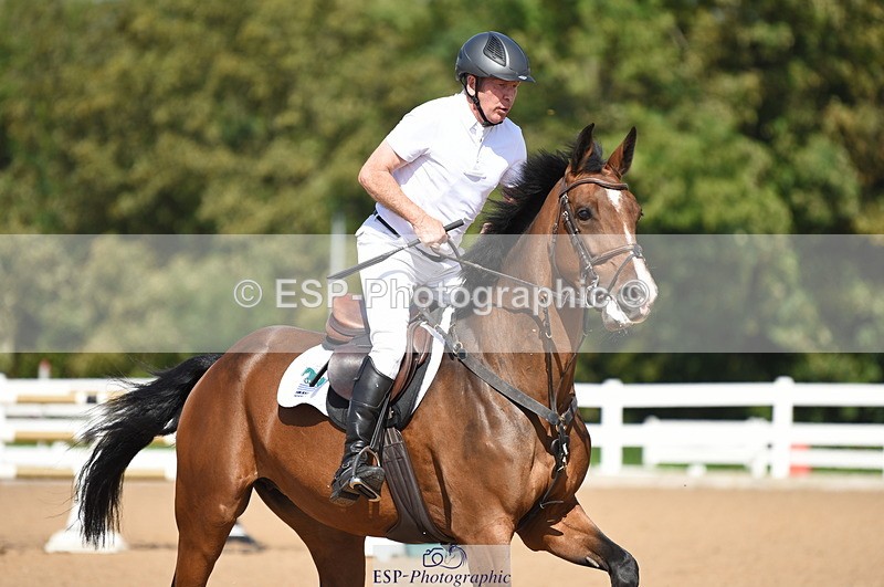 230906A-131244-00451 - Newcomers & 1.10m Open