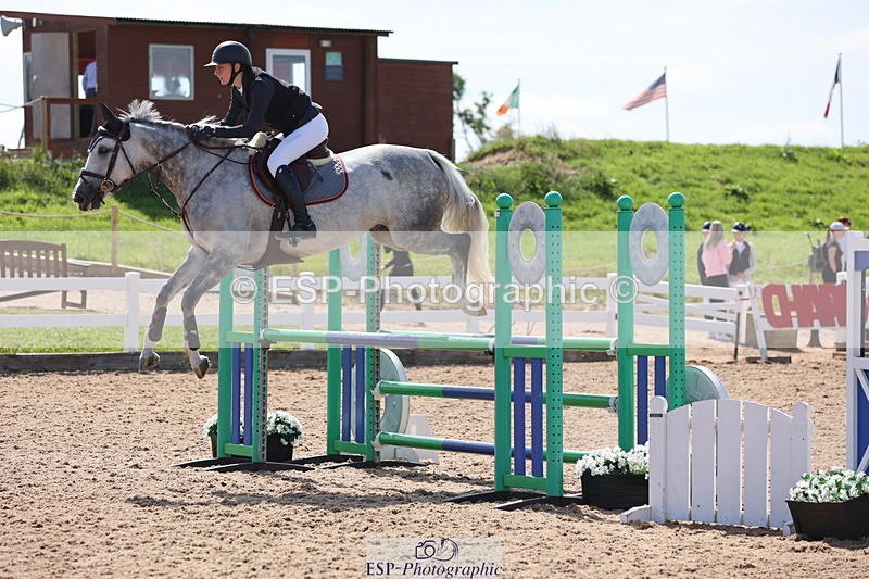 240629A-103403-04166 - Cls 17 Discovery and 90cm Open