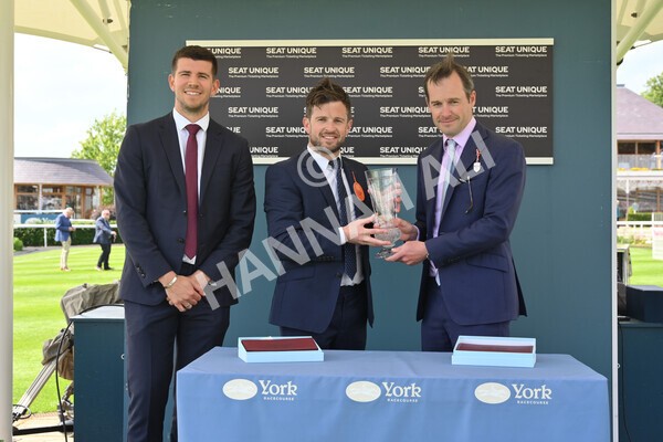 yr10062022r4-55 - Race 4 3.30pm Seat Unique Ganton Stakes