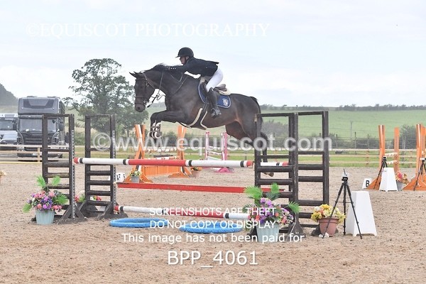 BPP_4061 - CLASS 8 Senior Newcomers/ 1.10m Open