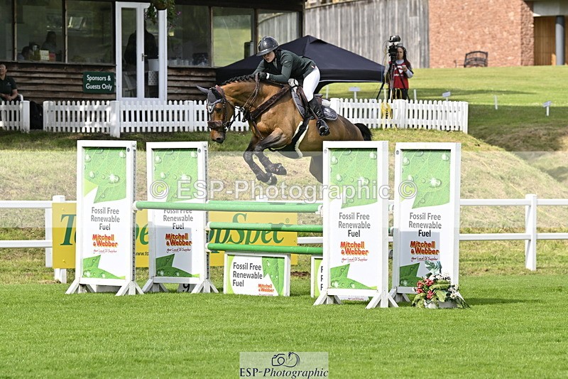 250613A-094401-00100 - Cls 1 Snr Newcomers and 1.10m Open