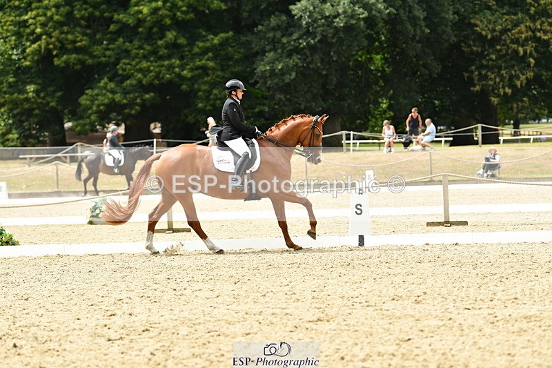 250718A-140924-02000 - 068-Stacey.Escrig-JOIE.DE.VIVRE.III