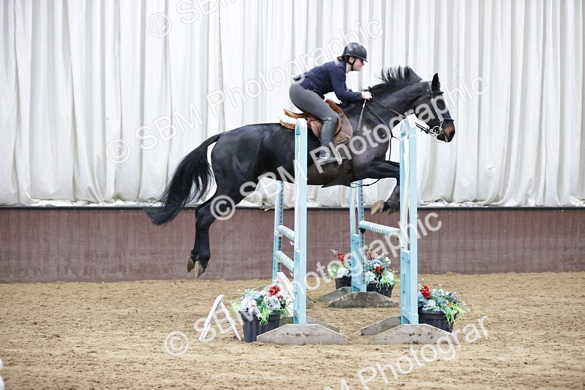 SBM_001330 - Class 4 - Senior Newcomers/ 1.10m Open