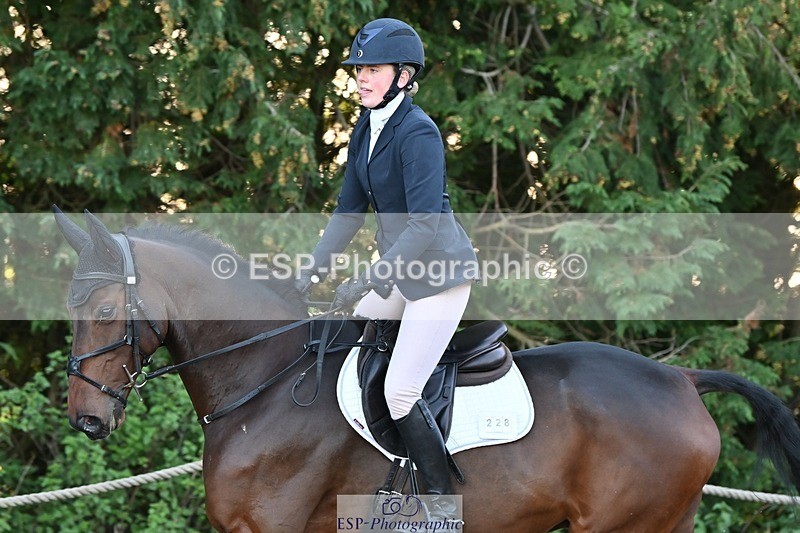 231022-094134-23051 - 228-CHEVALIAN.DUCATI-Hannah.Hobhouse-SJ