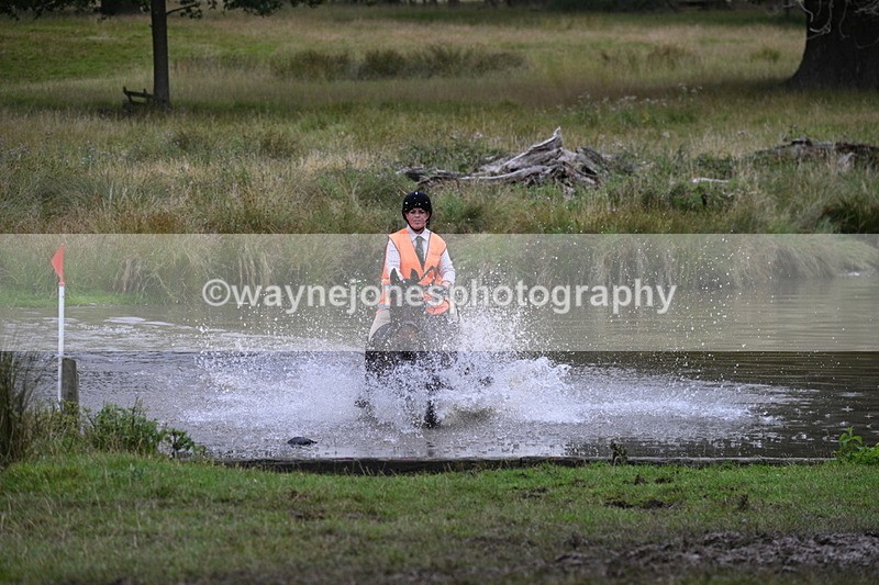 WJ7_5810 - Time at Water 14:54 to 15:14