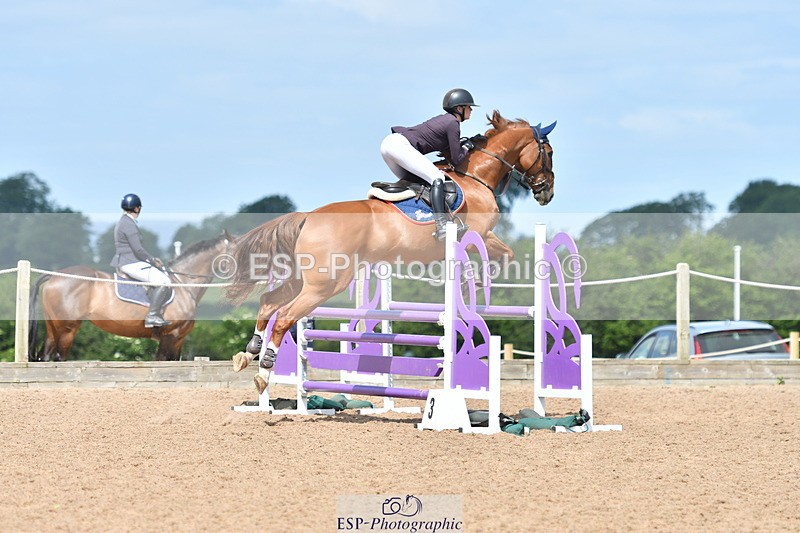 240609A-112533-04556 - Cls 17 Snr 1.05m Open