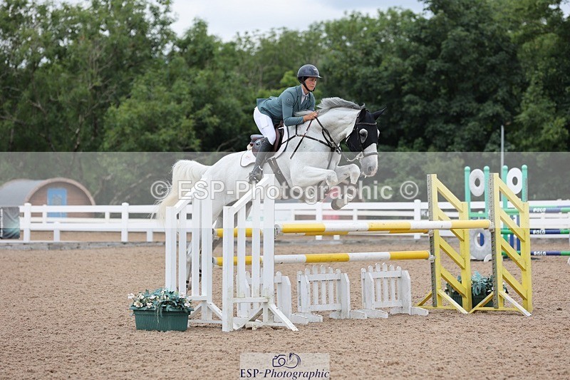 250625-130007-00807 - Cls 4 Newcomers and 1.10m Open