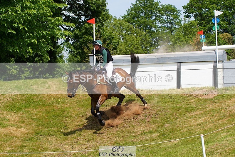 230528-140120-17639 - 469-WELLFIELDS_LINCOLN-Susie_Berry-XC