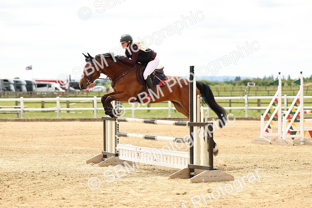 SBM_005372 - Class 17 - Senior Discovery - 1.00m