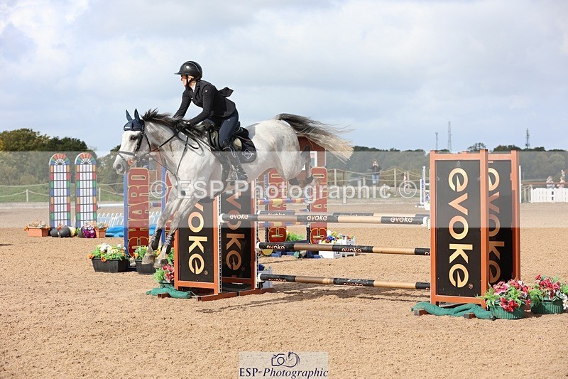 250911-104425-00716 - Cls 2 Snr Newcomers