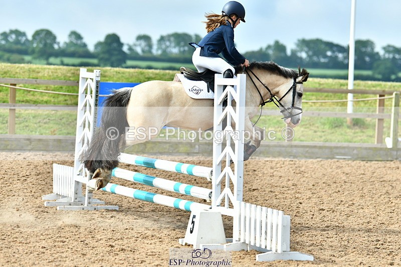 230624A-092044-00136 - Cls 36 Stepping Stones 128 & 138cm