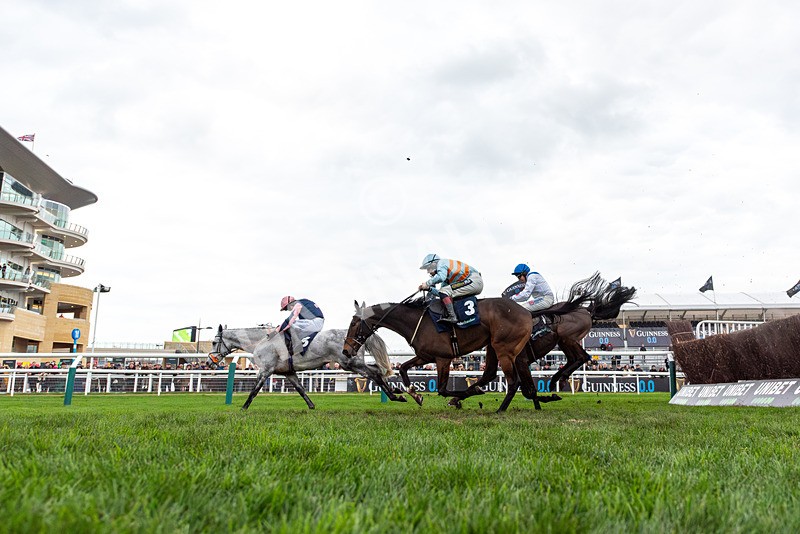 161125-Race 4-Marble Sands-3073 - Race 4