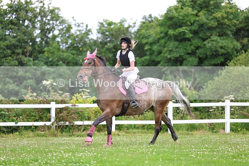 3E7A3684 - Class 6: Hawkins Motors Senior 1.00m Derby