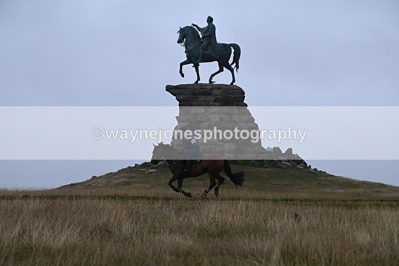 DSC_1044 - Time at Statue 10:58 to 11:53