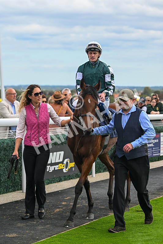 300825-Race 3-Secret Echo-0844 - Race 3