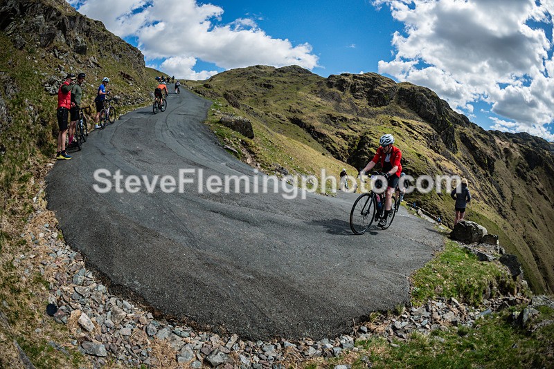 142159 - Hardknott Hairpin 14.00 - 15.00