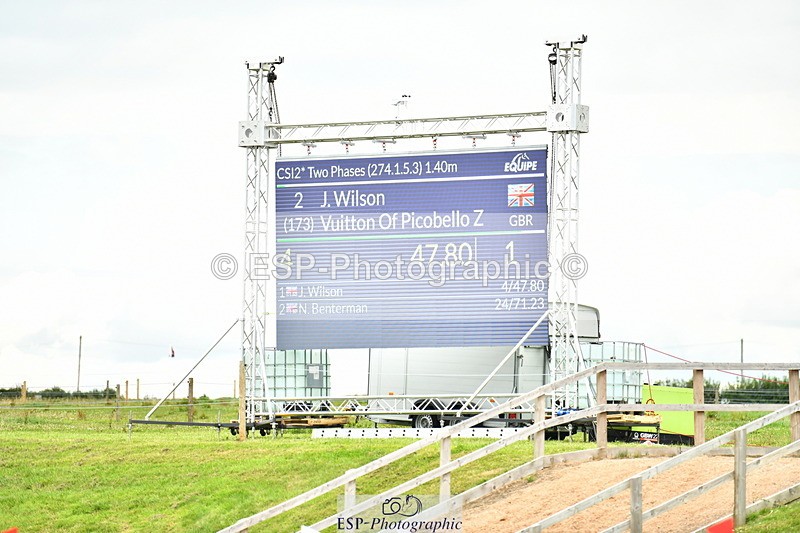 230720A-144815-03566 - Cls 9, 2 Star Big 1.40m Start to break