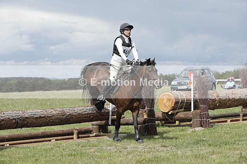 BVHT 140517  NXC -363 - Class 2 XC Novice 14/05/17