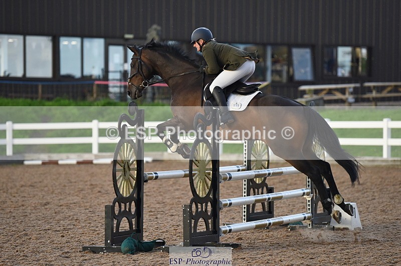 230815A-191704-00562 - 90cm