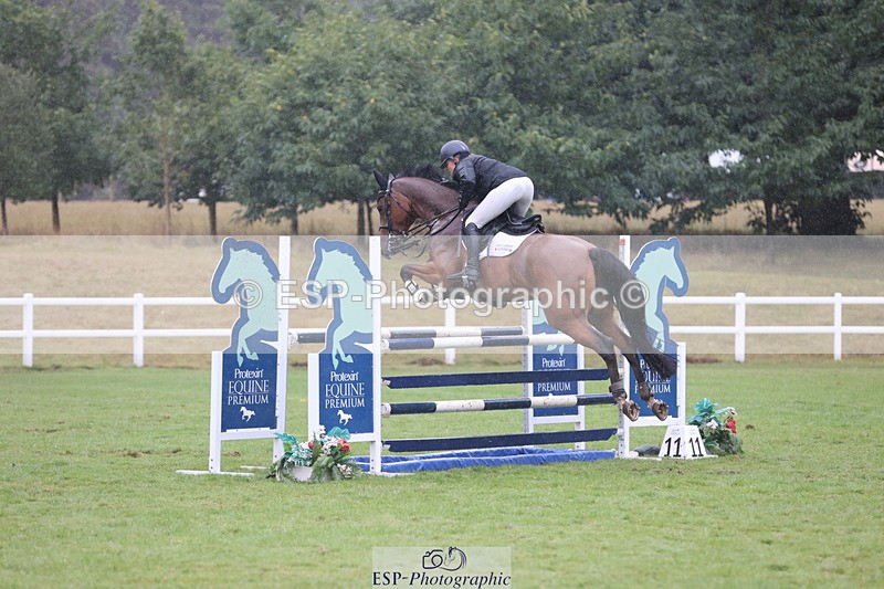 250830A-141652-06935 - Cls 16 Snr Newcomers and 1.10m Open