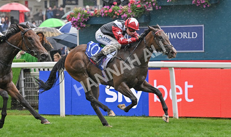 200826-011 Libertango - Race 1 13.50pm Sky Bet Lowther Stakes