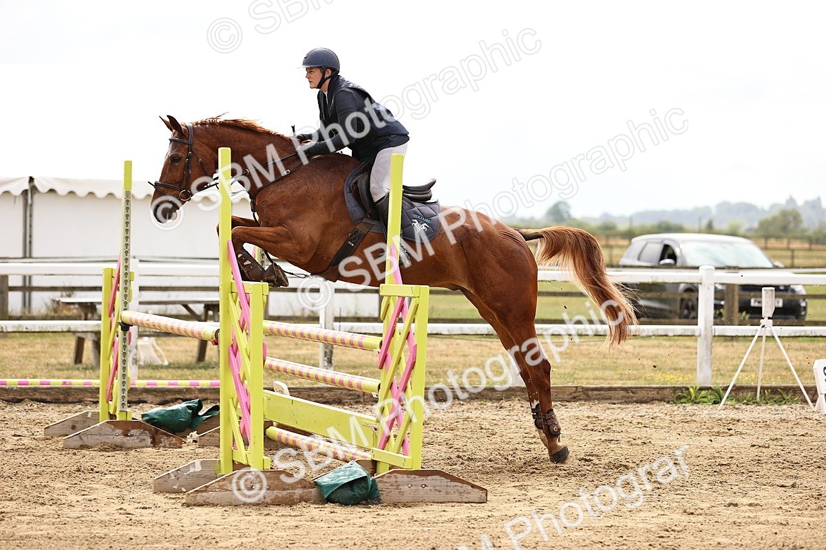 SBM_026682 - Class 12 - Amateur Championship Qualifier 1.05m
