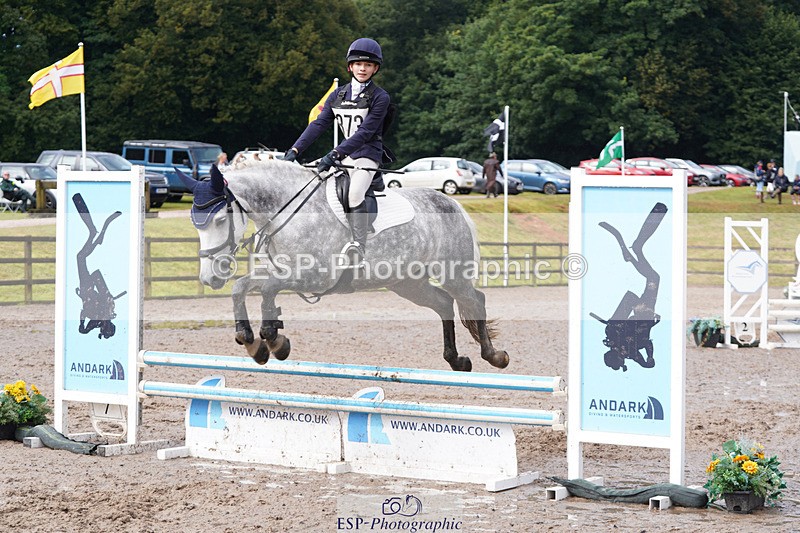 240824X-104430-23022 - 70cm Round 1 9.30 to 11.10