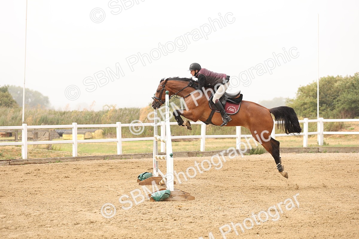 SBM_024177 - Class 6 - Senior Newcomers 1.10m