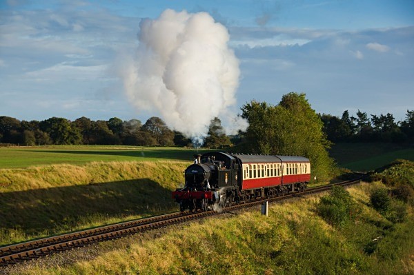 Chasing shadows - Trains of Thought