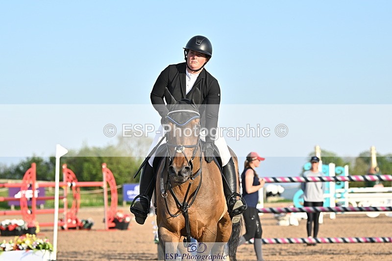 240511A-190118-15836 - Cls 39 Chard Equ Derby