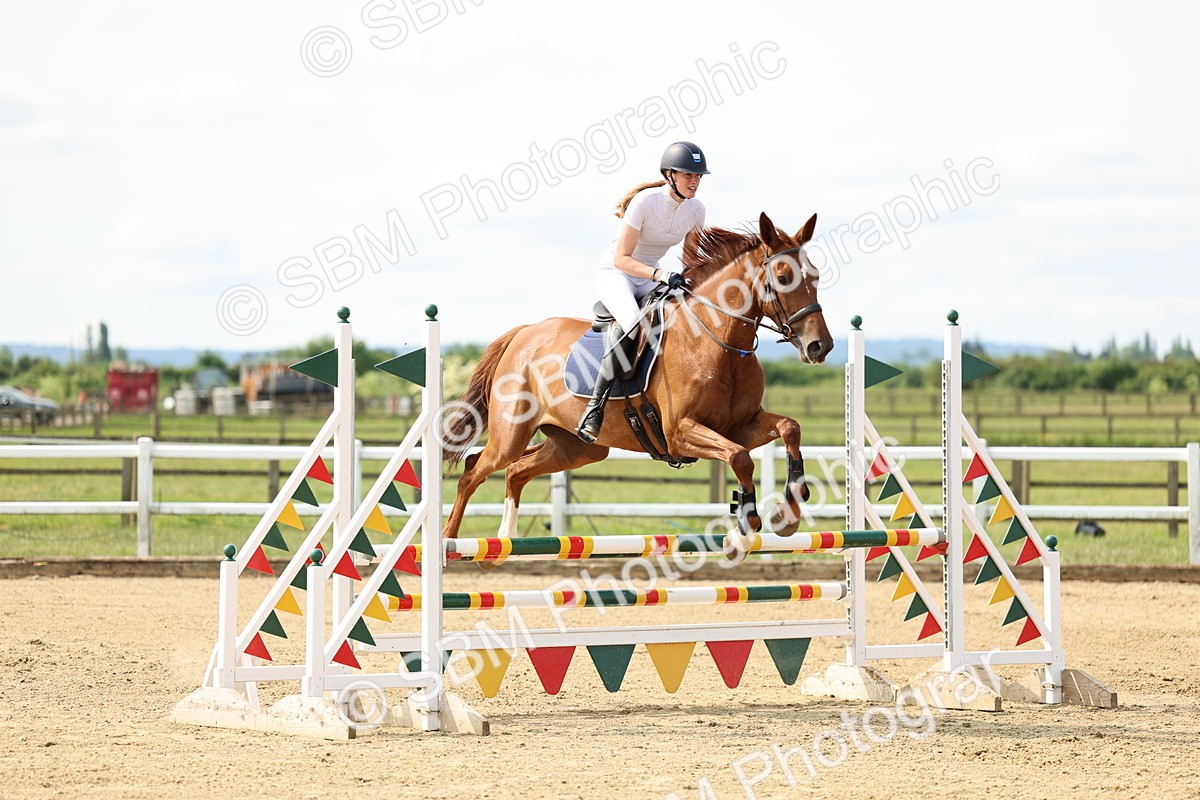 SBM_004289 - Class 16 - Senior British Novice - 90cm