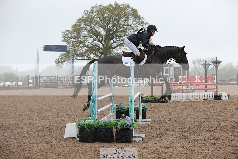 250418-113929-01713 - 019-Sean.Duffy-ZORGVLIET.MERLOT