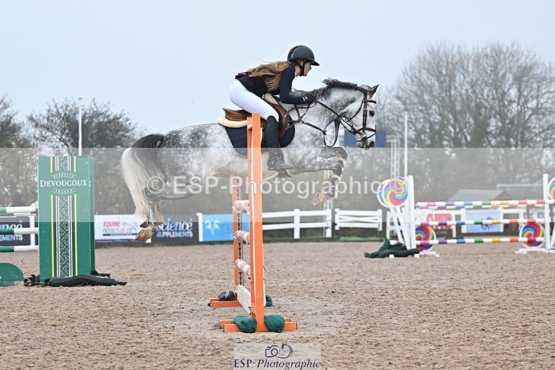 251115-125137-00828 - Cls 13 BS Pony 1.15m Members Cup