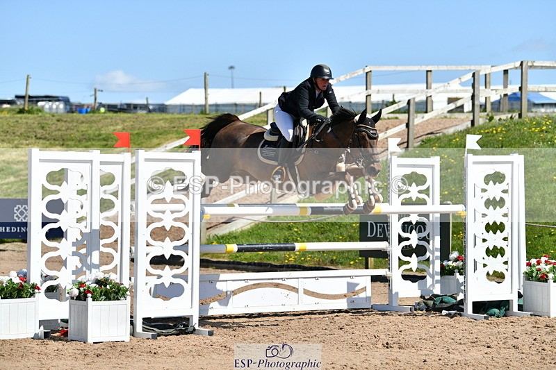 240420A-120706-10874 - Cls 3, 2 Star Small Tour 1.30m