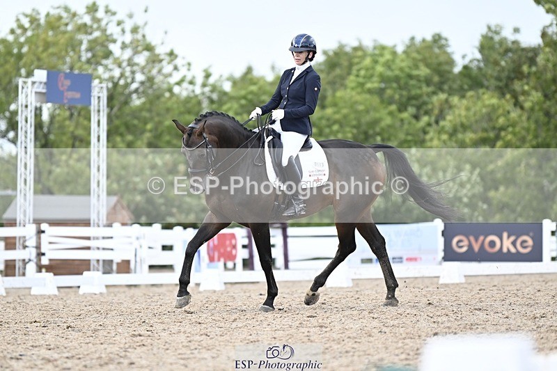 250907-165222-10795 - 113-Nicole.JahanshahiVirtual.Attraction