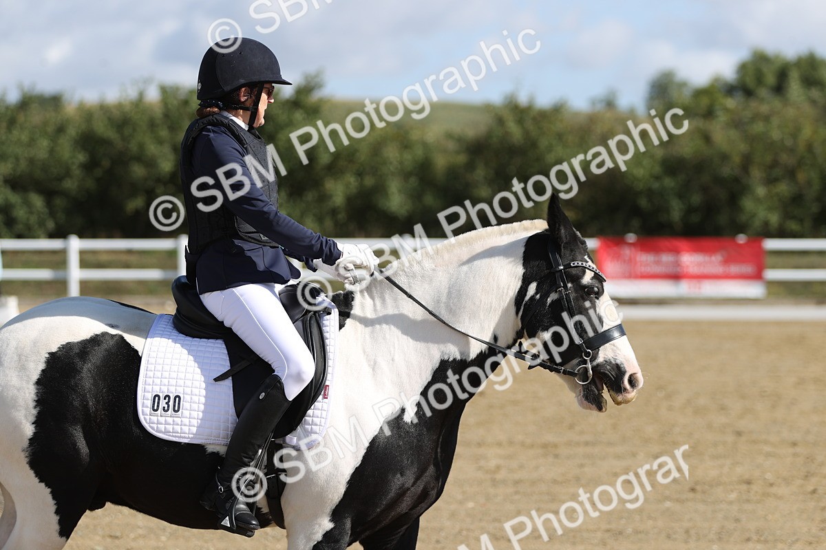 SBM_001225 - Class 2 - Intro 4 Champs - 9.44-10.38