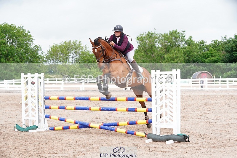 250524-121028-06537 - Cls 21 A&B Snr Disco & 1.00m Open