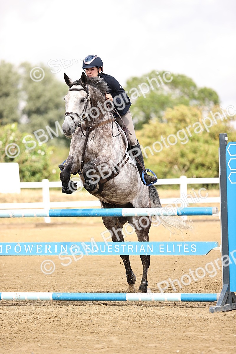 SBM_026734 - Class 13 - Senior Newcomers - 1.10m