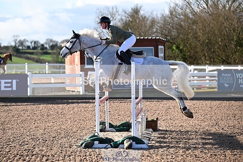 260128-101423-00042 - Clear Round & Brit Nov 90cm