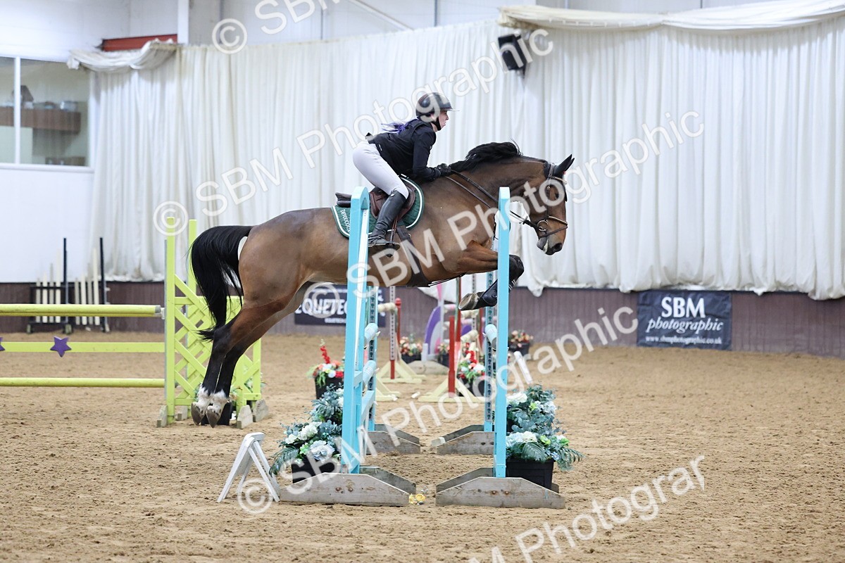 SBM_006403 - Class 23 - Senior Newcomers - 1.10m Open