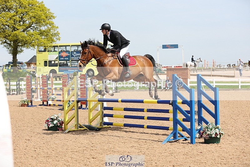 240510A-141814-07562 - Cls 17 1.05m National Am Quali