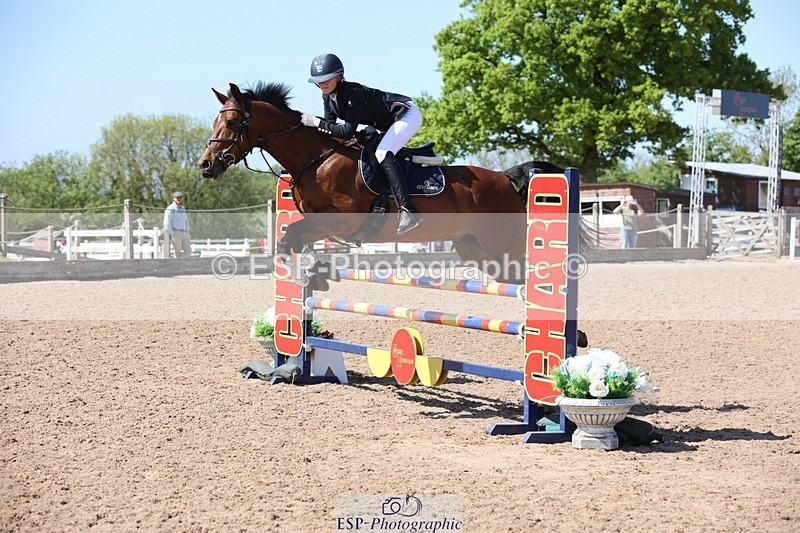 250503-145953-01525 - Cls 13+14 Children on Horses